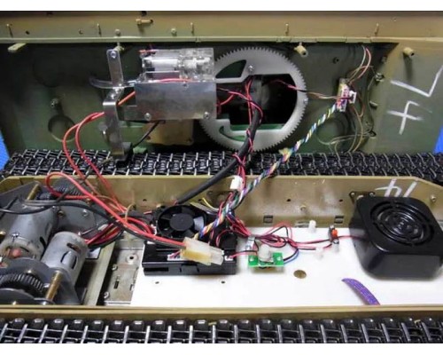 Радиоуправляемый танк Torro KV-2 1/16 зеленый, ВВ-пушка V3.0 2.4G RTR TR1212438785-3.0 в Москве