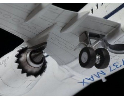 Сборная модель ZVEZDA Пассажирский авиалайнер Боинг 737-8 MAX, 1/144 ZV-7026 в Москве