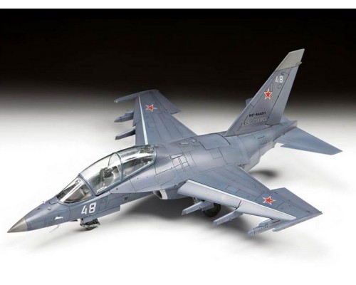 Сборная модель ZVEZDA Самолёт "Як-130", подарочный набор, 1/48 ZV-4821П в Москве