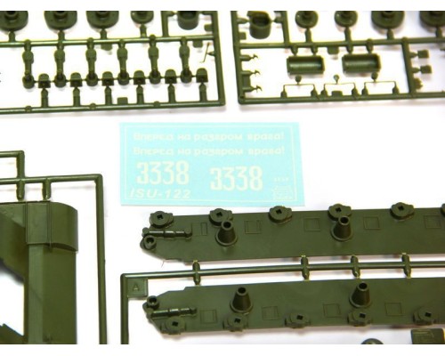 Сборная модель ZVEZDA Советский истребитель танков ИСУ-122, 1/35 ZV-3534 в Москве Сборная модель ZVEZDA Советский истребитель танков ИСУ-122, 1/35 ZV-3534 в Москве