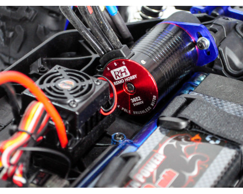 Радиоуправляемая трагги Remo Hobby EVO-R Brushless (зеленая) 4WD 2.4G 1/8 RTR RH8065-GREEN в Нижнем Новгороде Радиоуправляемая трагги Remo Hobby EVO-R Brushless (зеленая) 4WD 2.4G 1/8 RTR RH8065-GREEN в Нижнем Новгороде