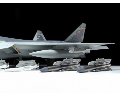 Сборная модель ZVEZDA Российский многофункциональный истребитель пятого поколения Су-57, 1/48 ZV-4824 в Москве