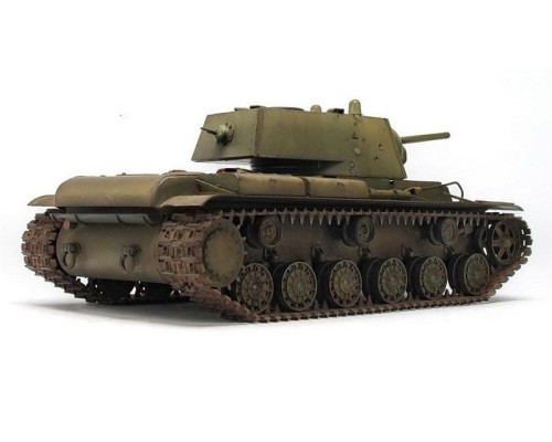 Сборная модель ZVEZDA Советский тяжелый танк КВ-1, 1/35 ZV-3539 в Москве