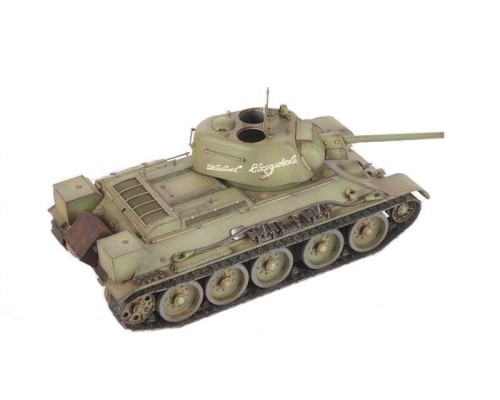 Сборная модель ZVEZDA Советский средний танк Т-34/76 1943 УЗТМ, 1/35 ZV-3689 в Москве Сборная модель ZVEZDA Советский средний танк Т-34/76 1943 УЗТМ, 1/35 ZV-3689 в Москве