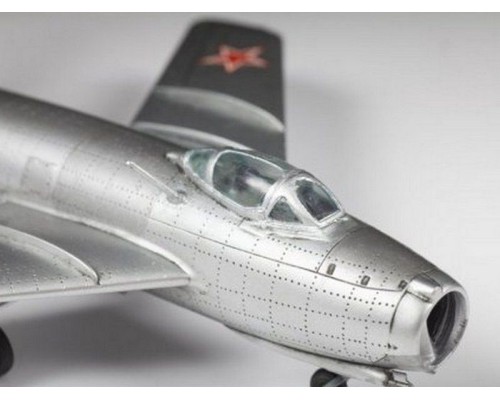 Сборная модель ZVEZDA Советский истребитель МиГ-15, 1/72 ZV-7317 в Москве