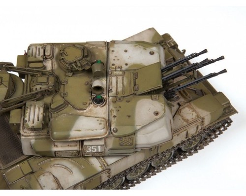 Сборная модель ZVEZDA Советская зенитная самоходная установка ЗСУ-23-4М "Шилка", 1/35 ZV-3635 в Миассе