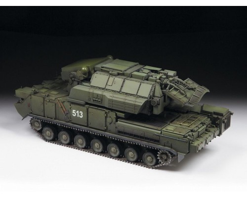 Сборная модель ZVEZDA Российский зенитно-ракетный комплекс ТОР M2, 1/35 ZV-3633 в Миассе