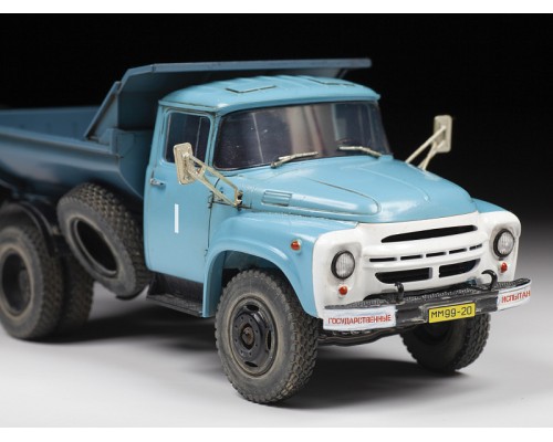 Сборная модель ZVEZDA Самосвал ЗиЛ 130 с кузовом ММЗ (1974-1977), 1/43 ZV-43004 в Москве