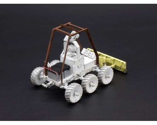 Сборная модель Red Iron Models Сервисно-транспортный робот СТР-1, 1/35 RIM35057 в Красноярске Сборная модель Red Iron Models Сервисно-транспортный робот СТР-1, 1/35 RIM35057 в Красноярске